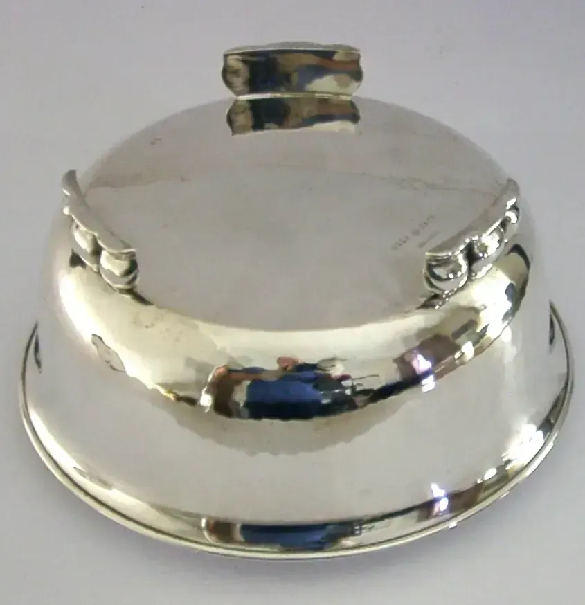 Grote 470g 835 Massief Zilveren Arts & Crafts Schaal met Deksel ca. 1920, Geplaneerd photo vintage