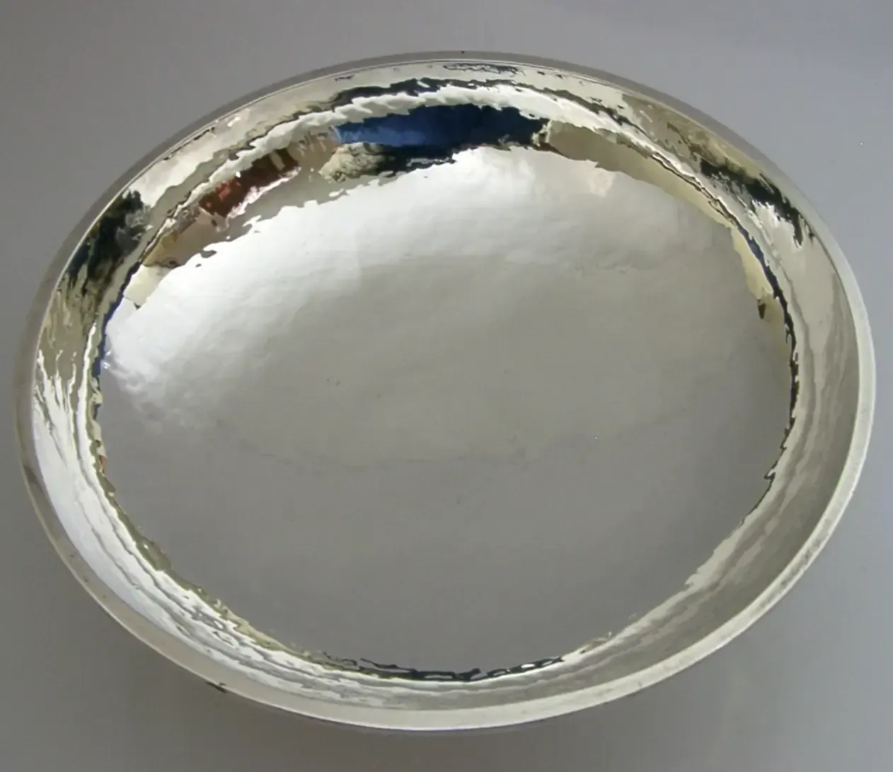 Tazza en argent sterling 230 g A E Jones, Arts & Crafts anglais, rare photo vintage