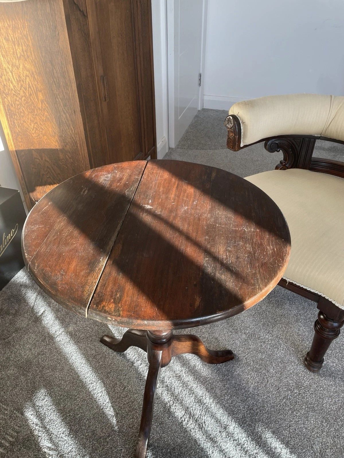 Antique Dark Oak Tilt Top Tripod Pedestal Side Tea Table photo furniture