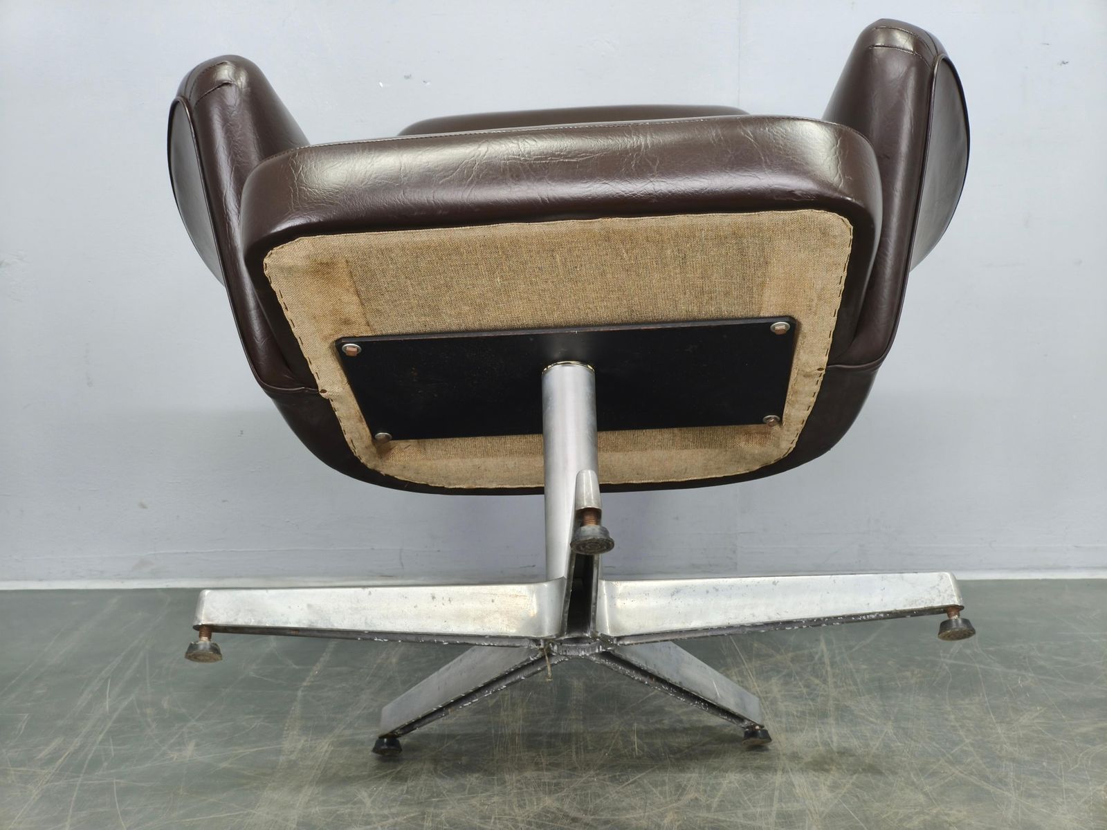 Mobiltecnica Torino Italiaanse Draaibare Loungestoel, ca. jaren 1960 photo for sale