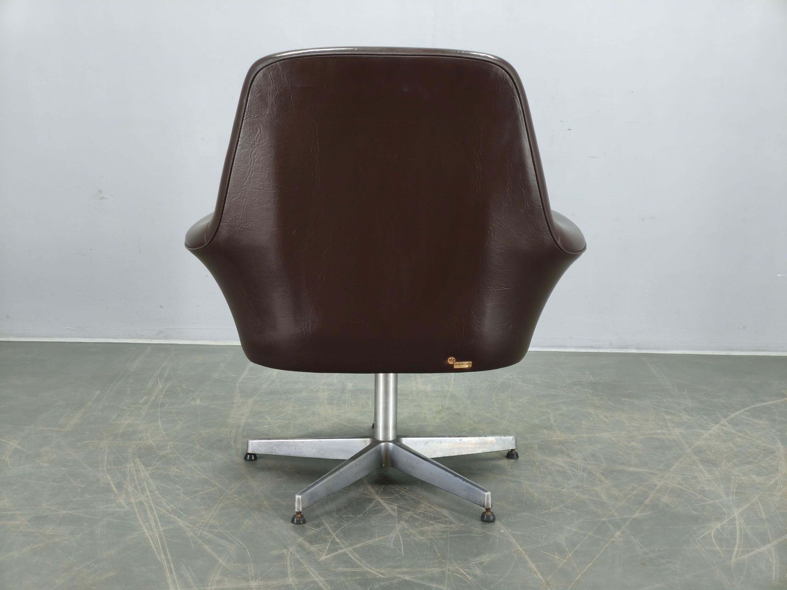 photo vinterior Mobiltecnica Torino Italian Swivel Lounge Chair, 1960s