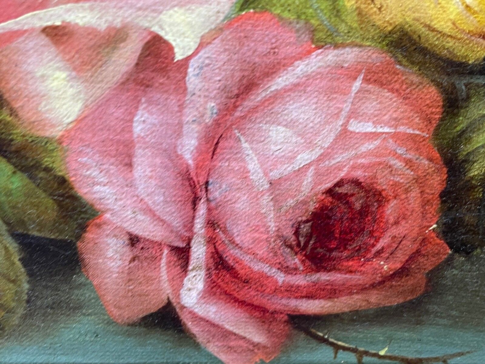 photo vintage 19e Eeuws Brits Kunstwerk Olieverfchilderij Stilleven Rozen, Perziken en Druiven van Edwin Steele