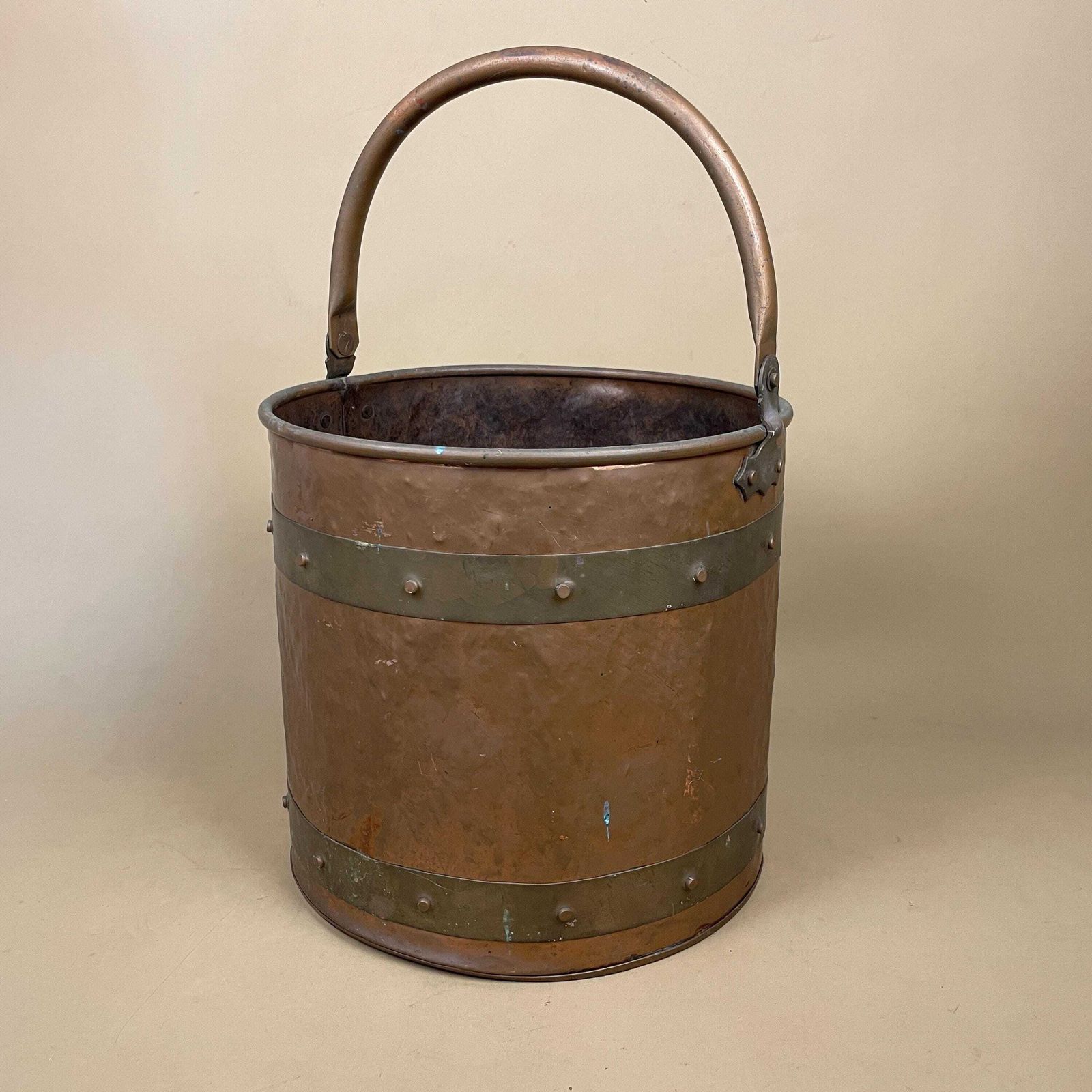 Antique Metal Copper Coal Bucket Gold Brass Handle Fireside Fire Side Scuttle Helmet Cottage Vintage Fireplace Logs Ornate Round Large photo furniture