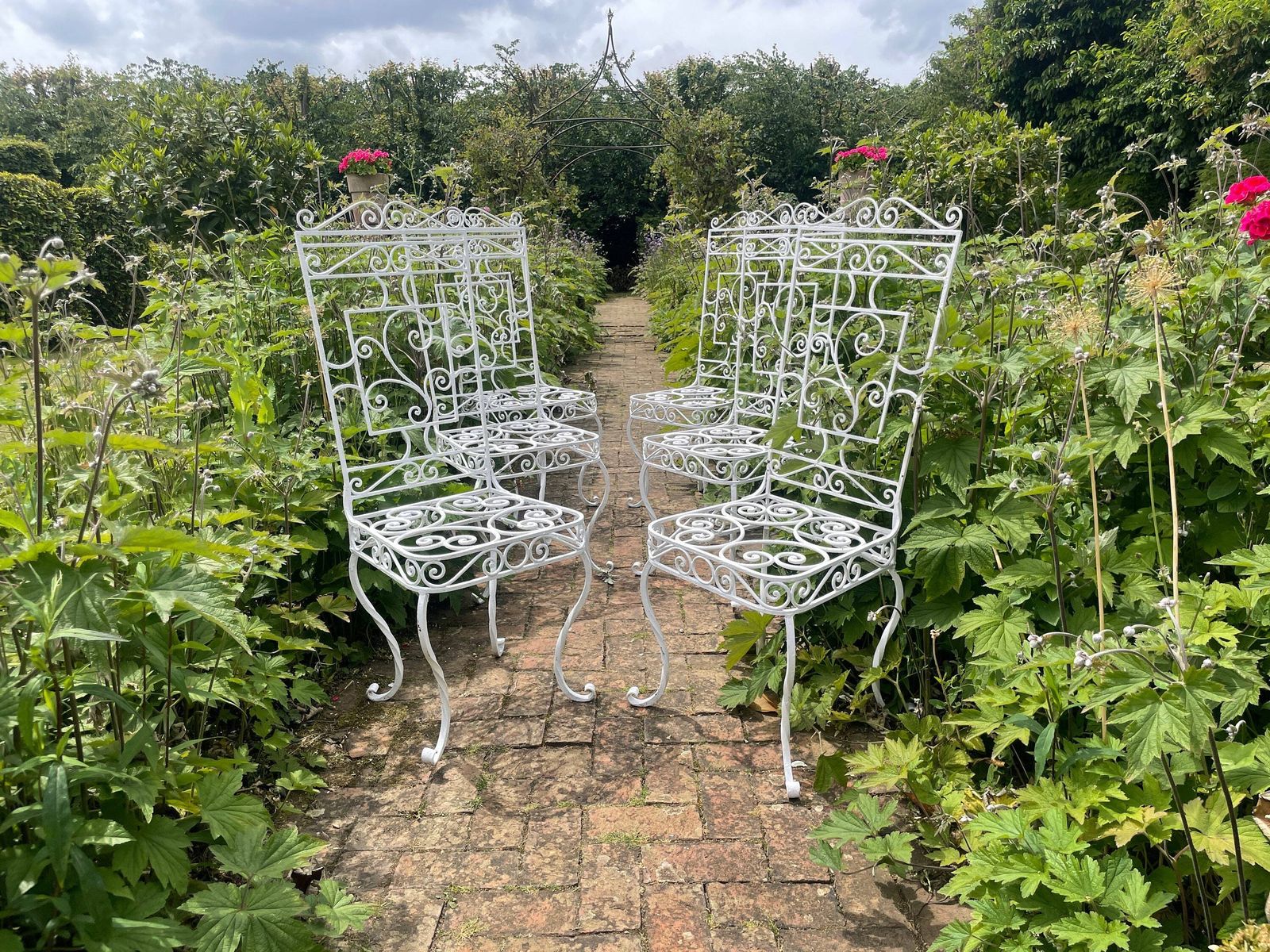 Six Vintage Hollywood Regency Wrought Iron Garden/Patio/Conservatory Chairs photo furniture