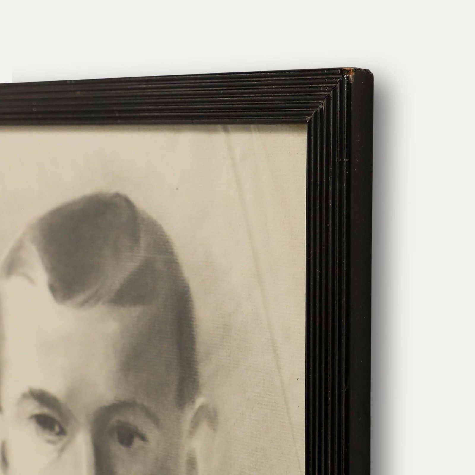 E. Gaubert Late 19th Century Charcoal Drawing, Portrait Of A Young Man photo vinterior
