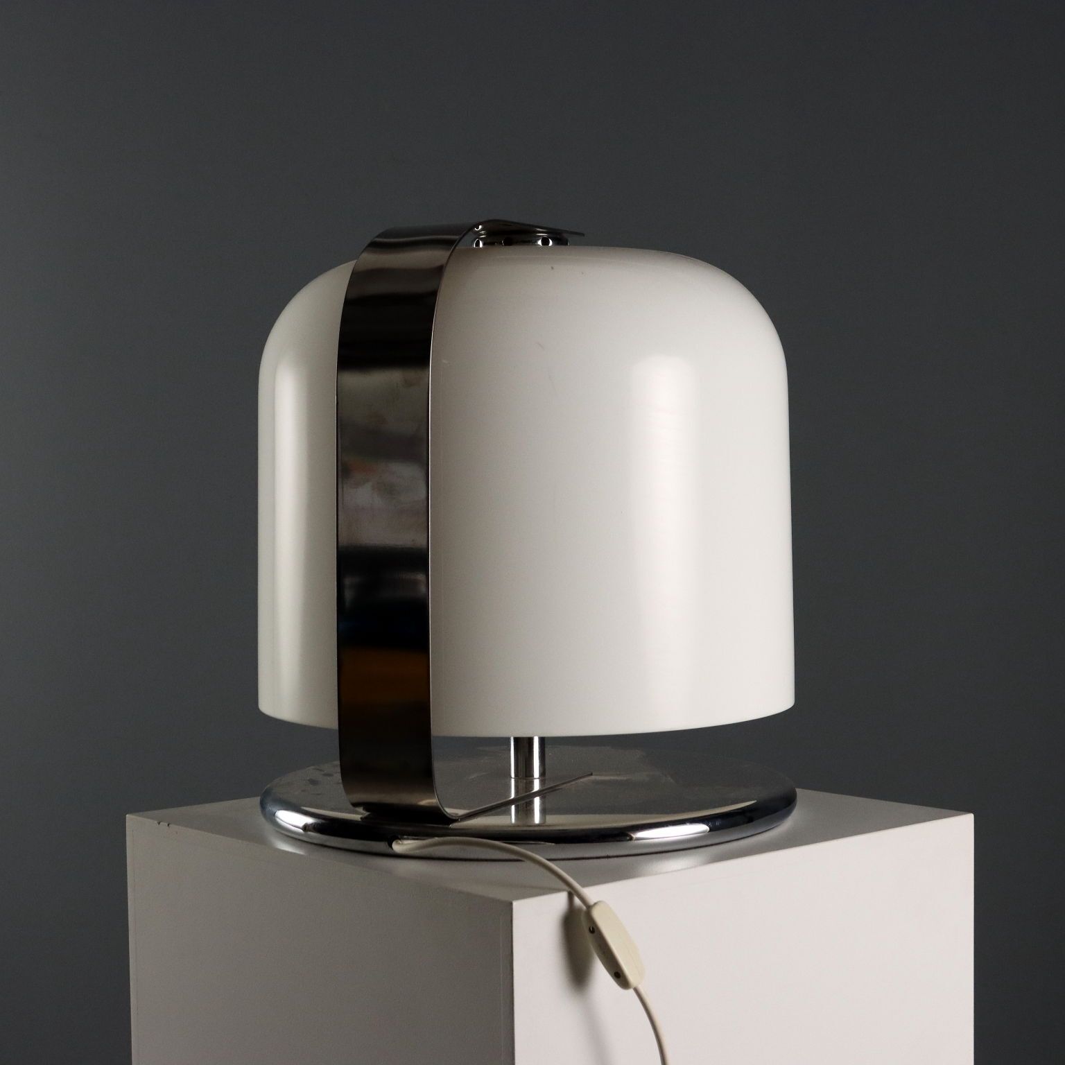 Guzzini Alvise Lamp Vintage Design Luigi Massoni Italy 1960s photo 2370.0