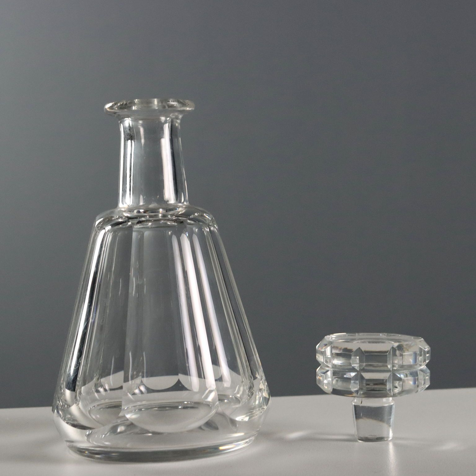 Flacon en cristal Baccarat vintage, France, XXe siècle photo 150.0