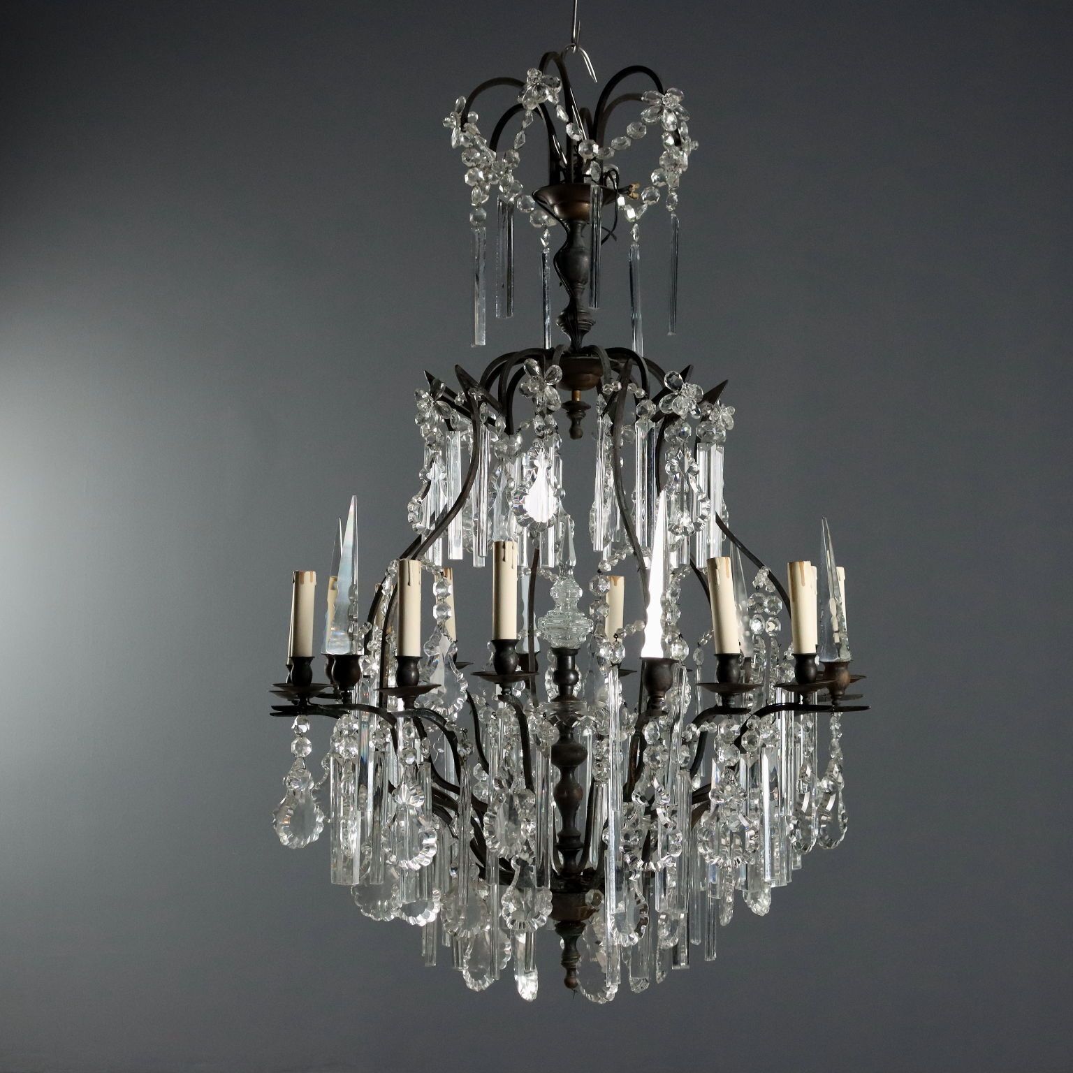 Antique Chandelier Metal Glass 12 Lights Italy XX Century