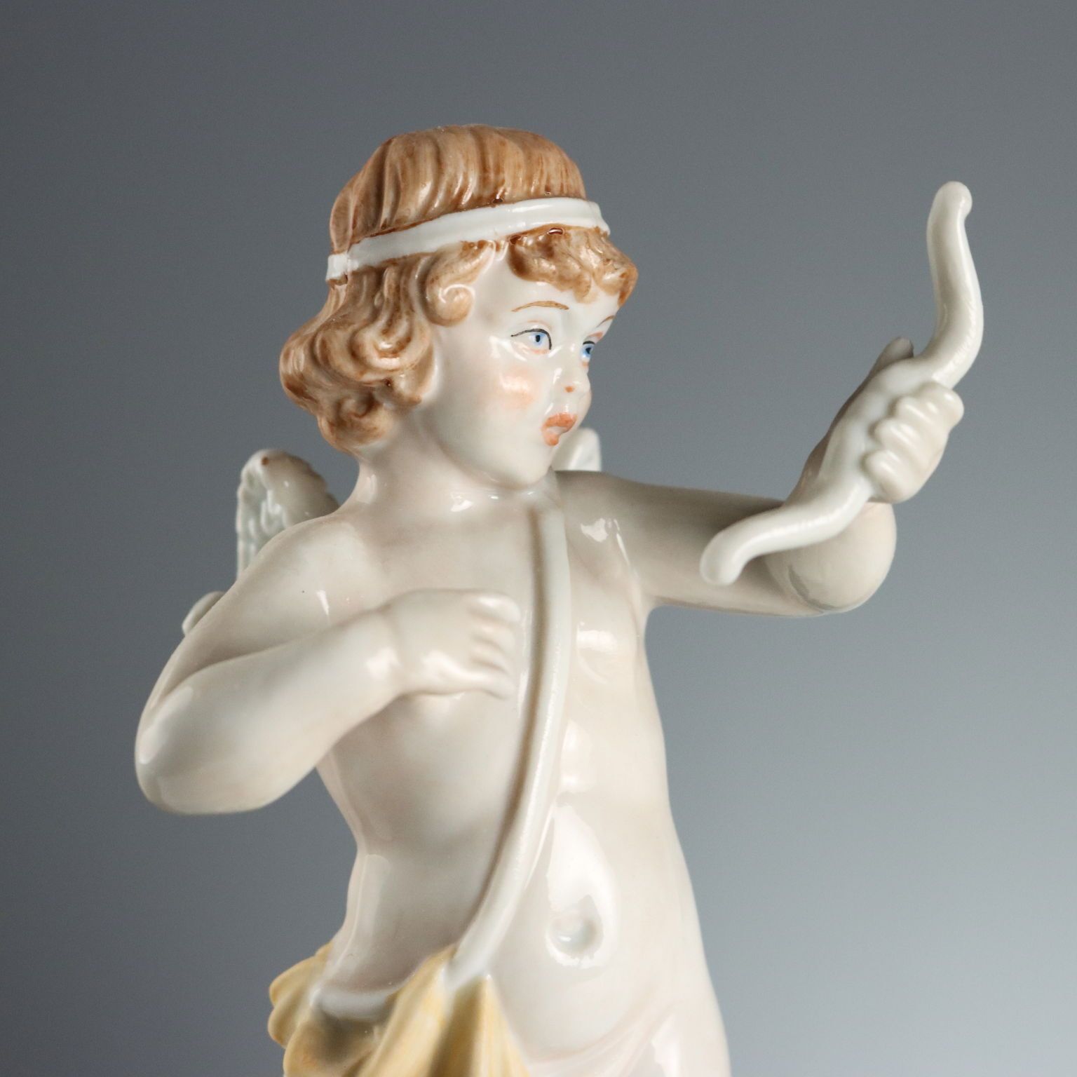 Vintage Capodimonte's Porcelain Figurines Italy XX Century photo vinterior