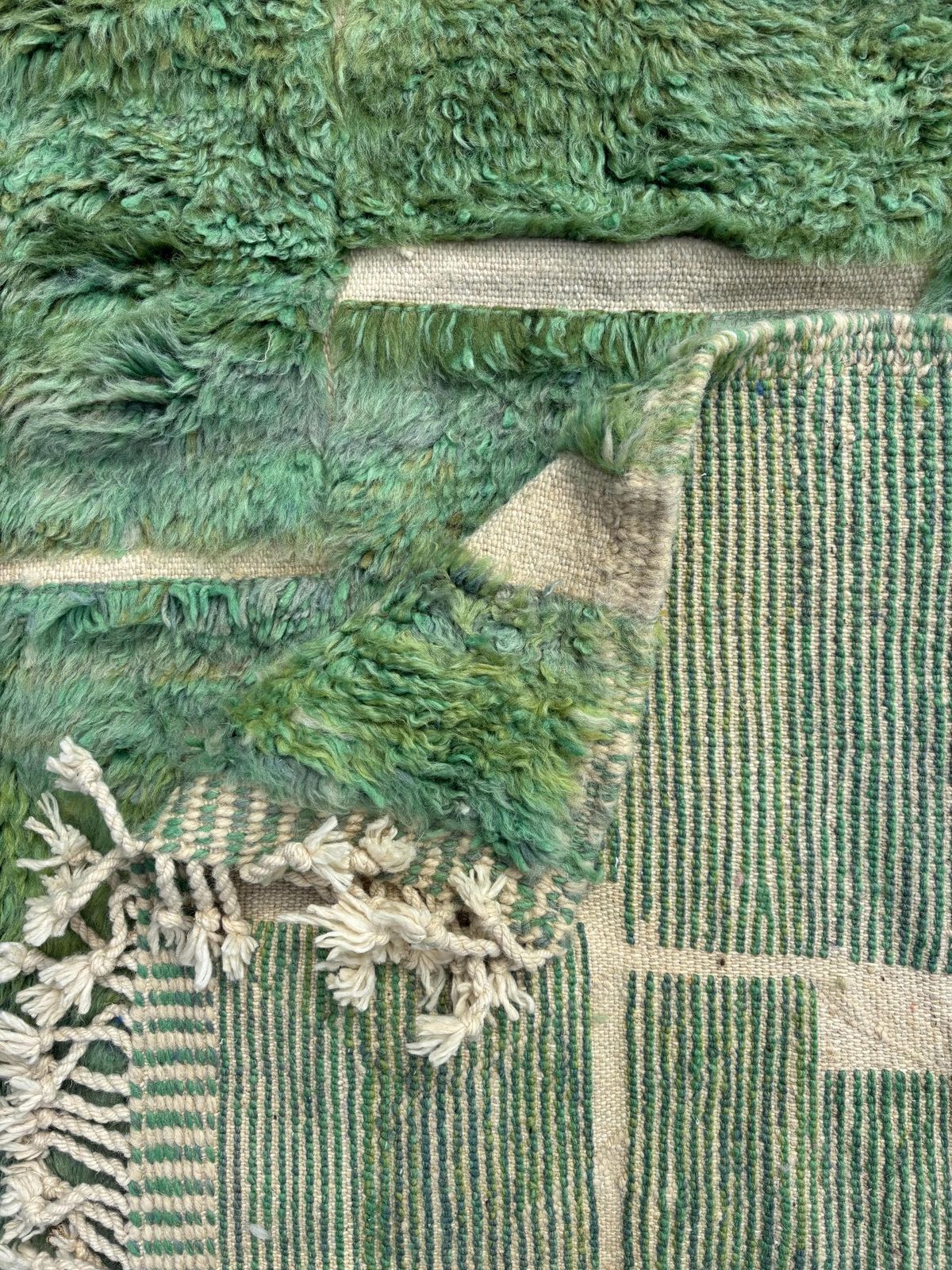 Green Moroccan Mrirt Rug 220x300 Cm – Handmade Wool Area Rug, Modern Berber Rug, Large Luxury Moroccan Rug photo Textiles