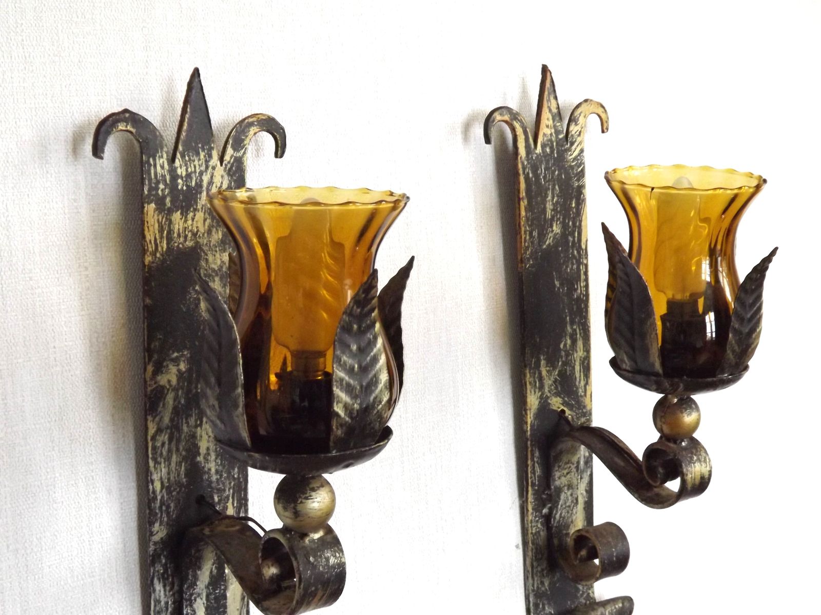 photo vinterior Pair Hand Forged Wrought Iron Medieval Style Wall Lights Amber Glass Shades