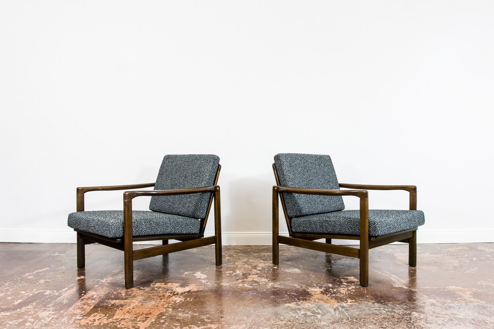 Furniture Mid Century Modern Armchairs By Zenon Bączyk, 1960's, Set Of 2 photo