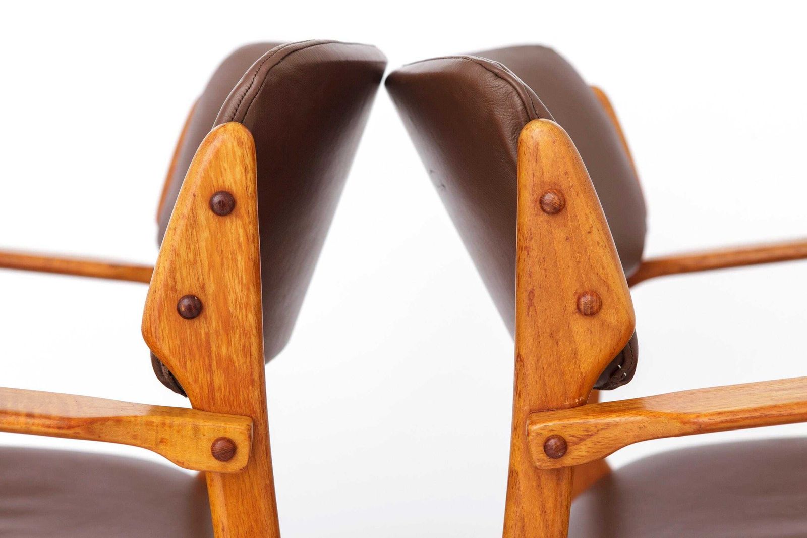Vintage Erik Buch Model 49 Fauteuils In Teakhout, Denemarken Ca. Jaren 1960 – Set Van 2 Deense Mid Century Eetkamerstoelen photo for sale