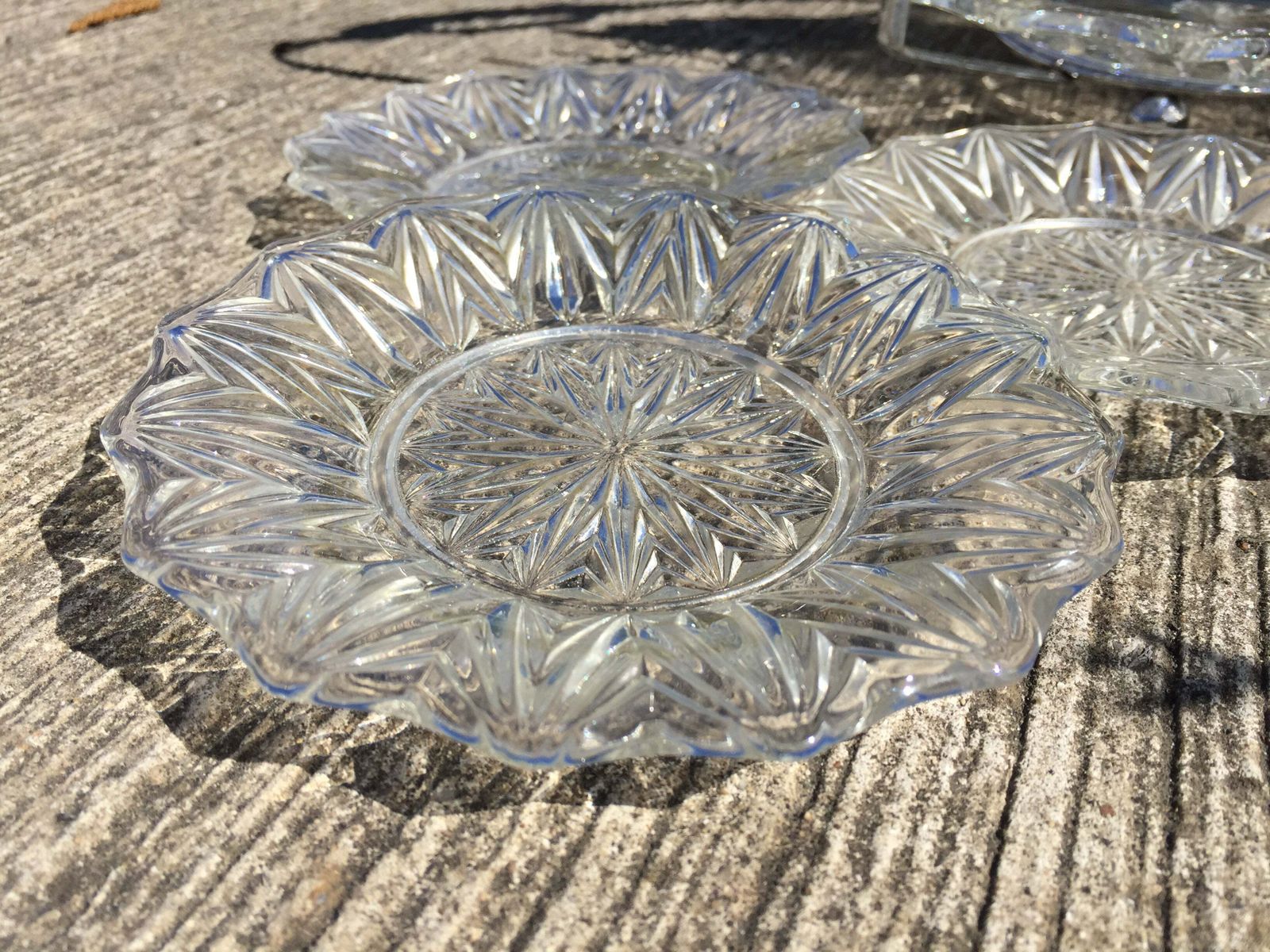photo furniture Vintage Cut Glass Plate Dessert Cake Stand Set Serving Plates / Dinnerware
