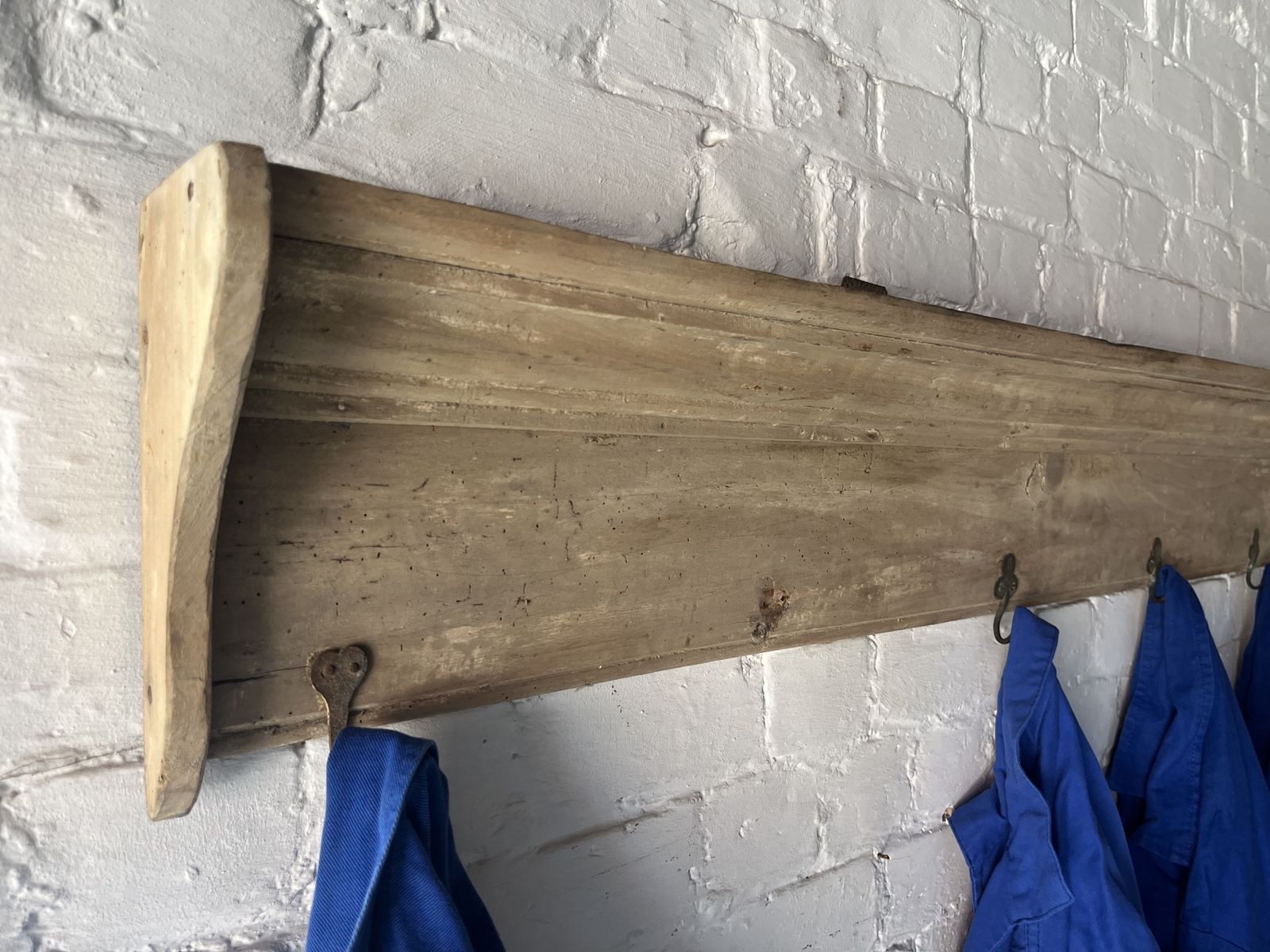 365.0 Long French Painted Hanging Shelves With Hooks photo