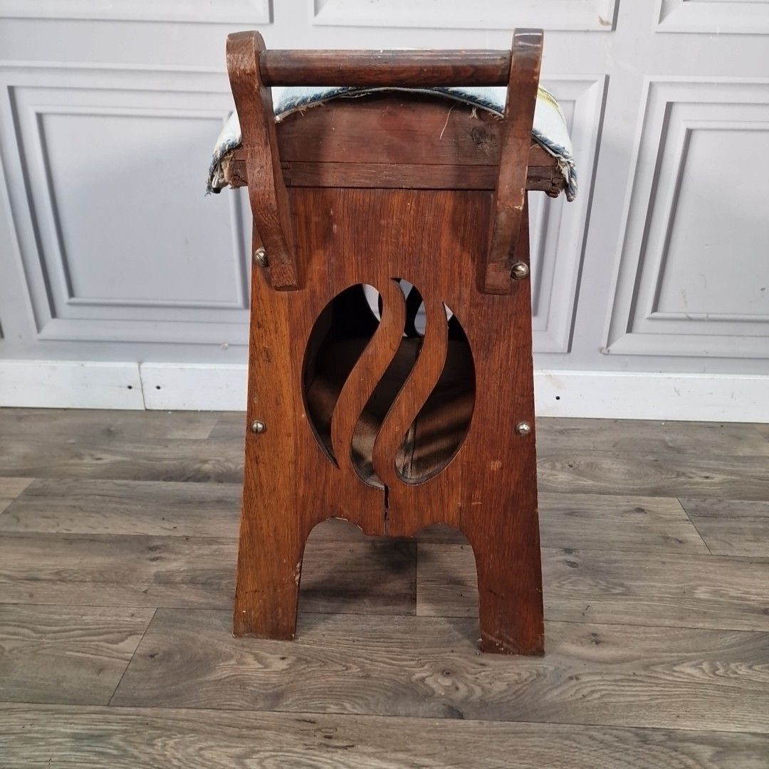 Antique Piano Stool Arts & Crafts Oak Music Lift Top Storage Carved Sides Wood photo vinterior