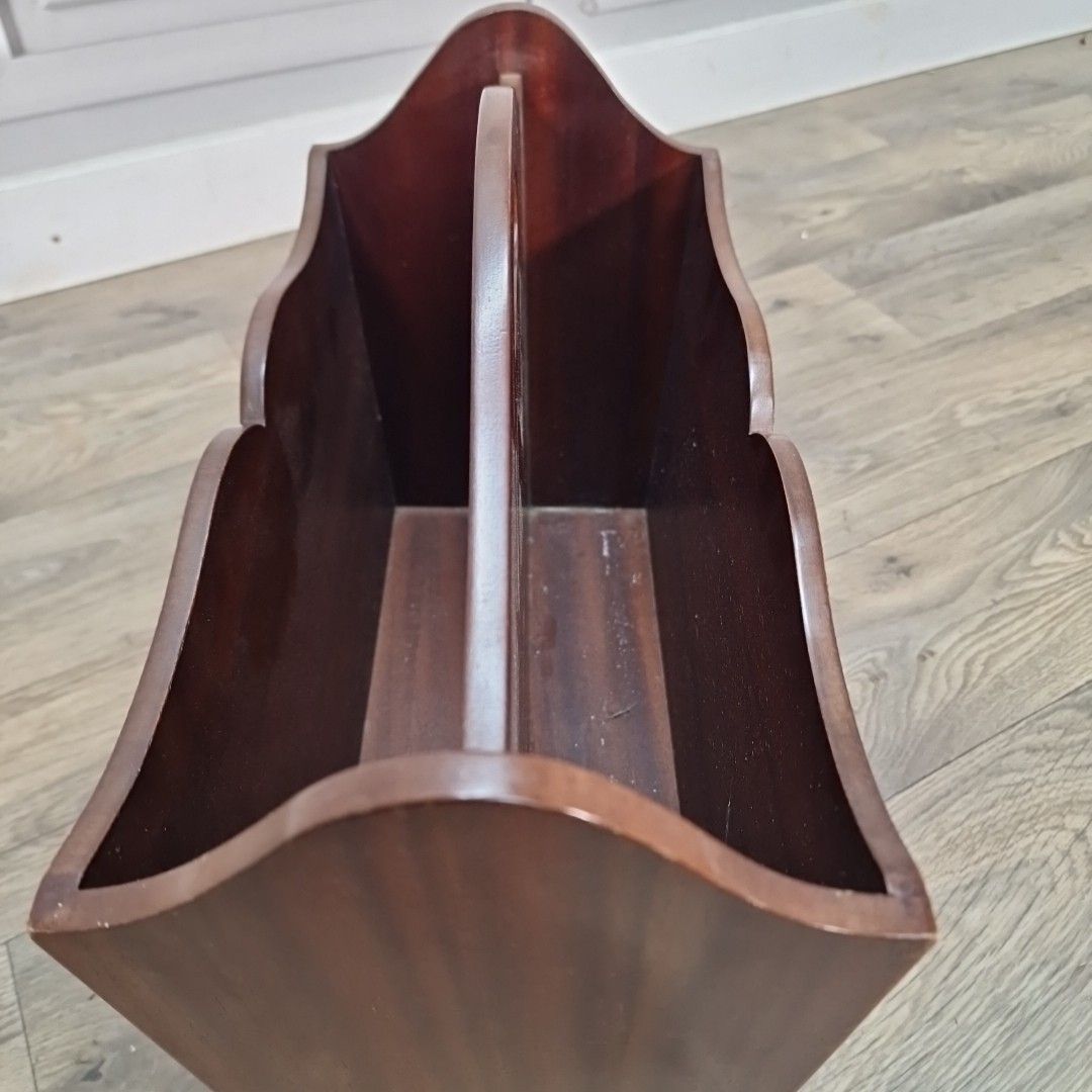 photo vinterior Retro Magazine Letter Rack Vintage Mahogany Veneer – Inlaid Top Hat & Cane Motif