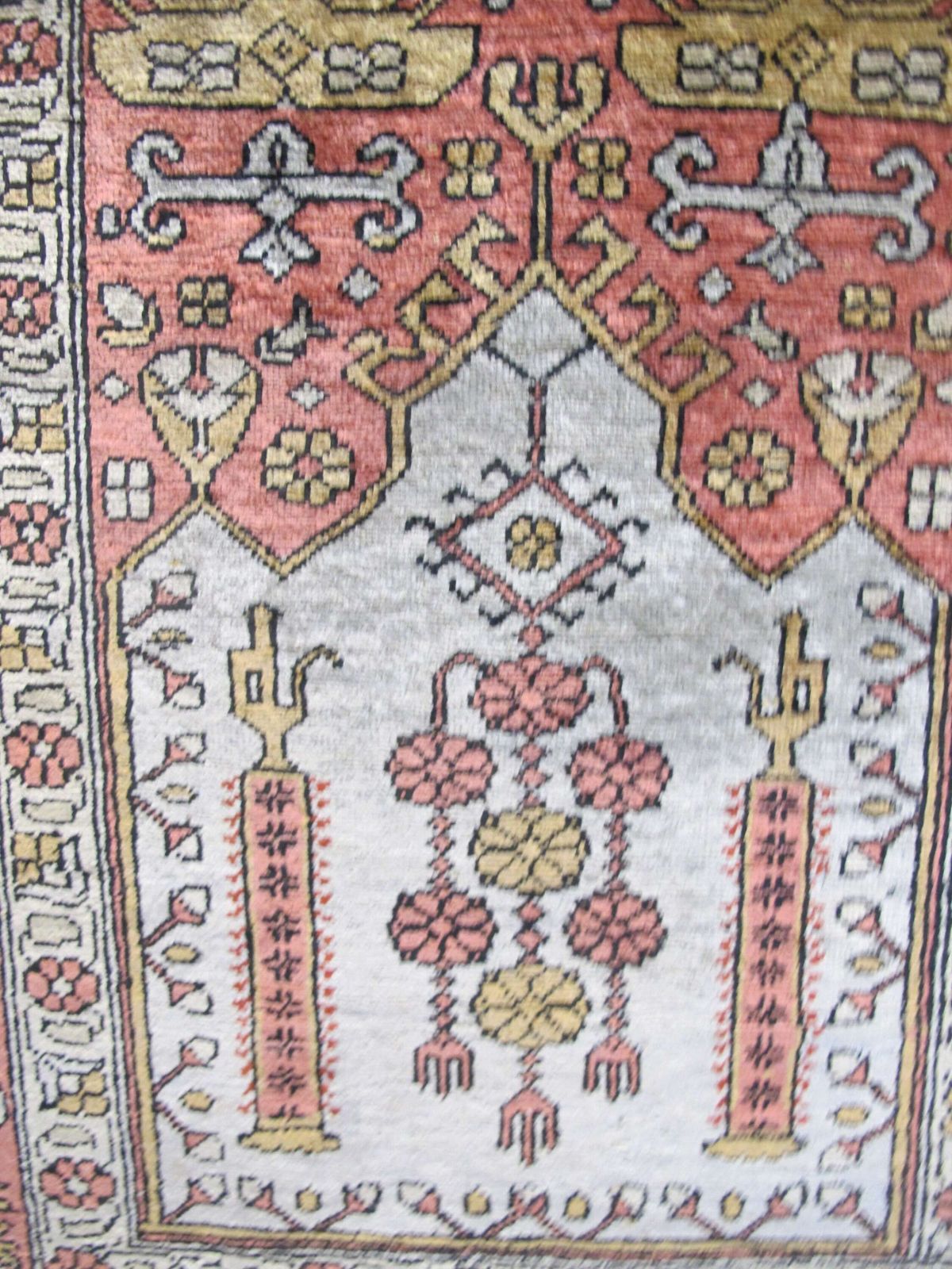 Hereke tapijt van zijde en metaaldraad, Turkije, 1950-1970, 2,38 m x 1,63 m photo vinterior