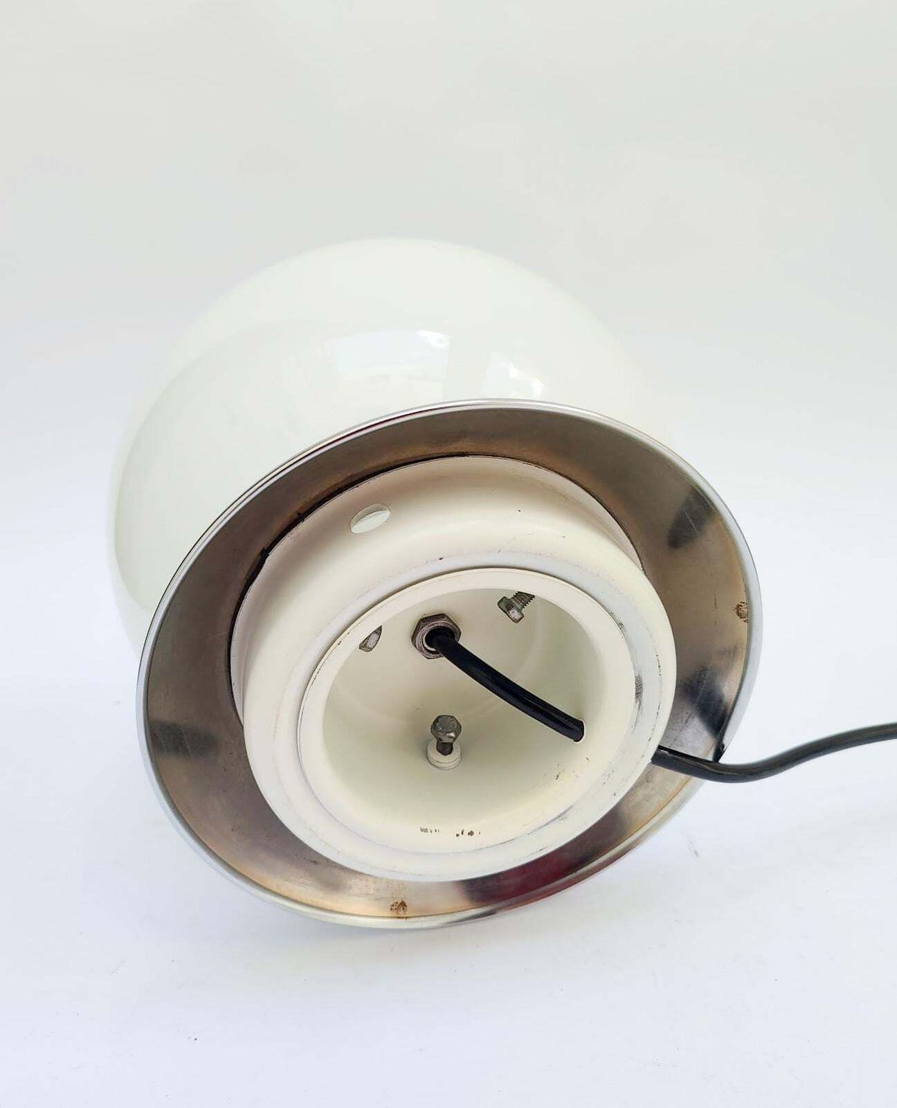Lampe de table vintage en verre opaline de Murano blanc à décor tourbillonné, années 1970 photo buy
