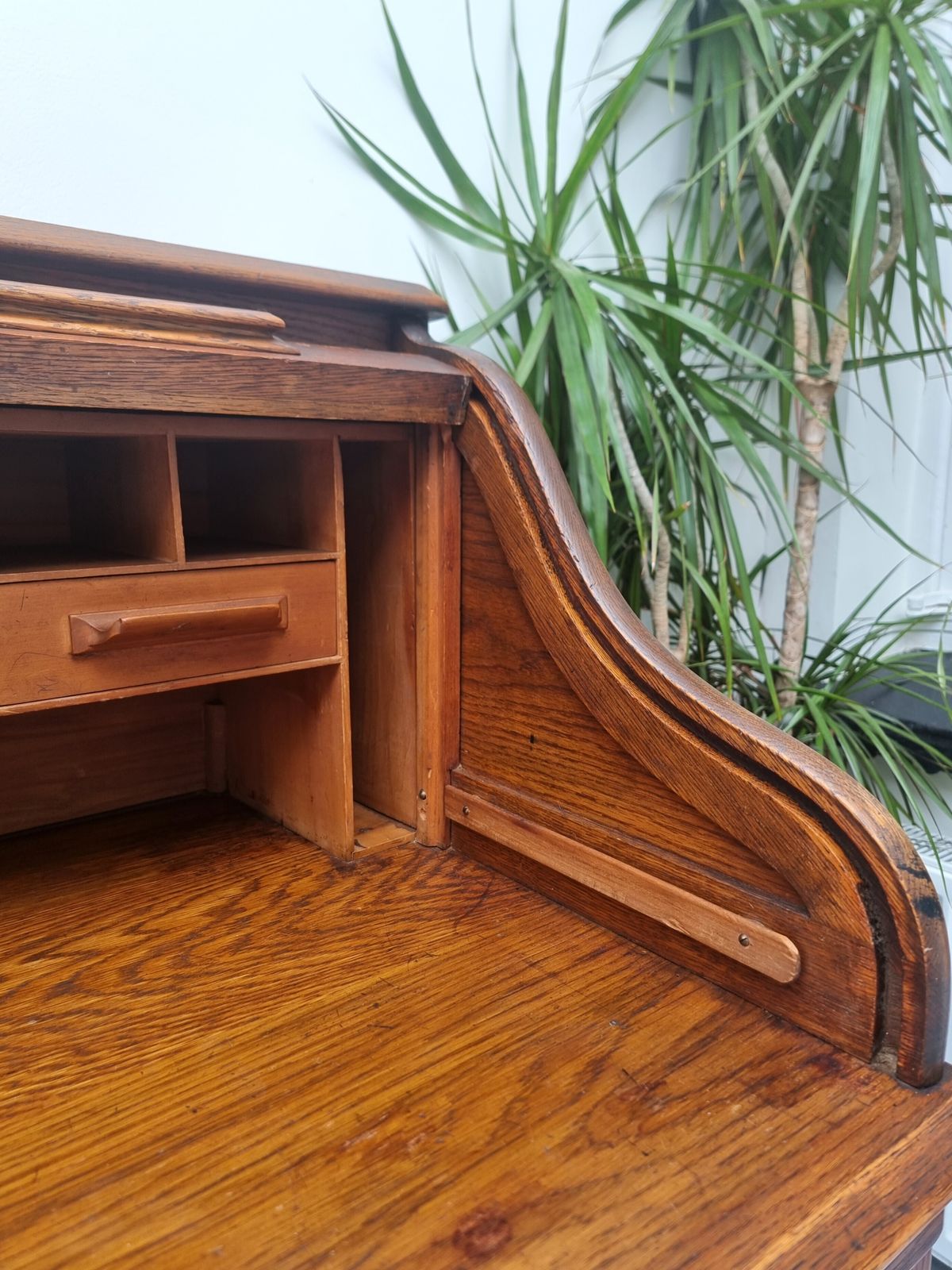 Oak Roll Top Tambour Pedestal Desk Bureau Harris Lebus Freestanding Panelled All Sides photo Furniture