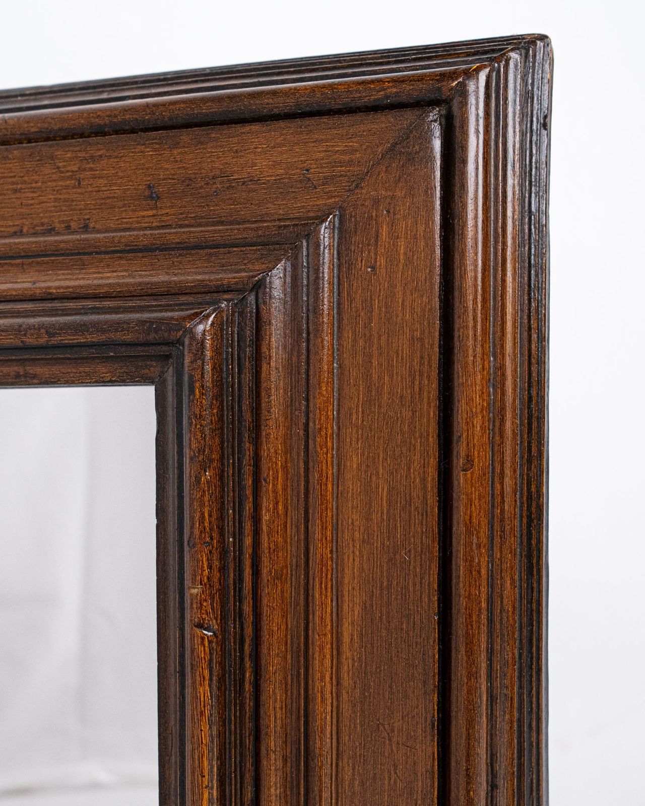 French Huguenot Style Mirror In Carved Wood, Mid 20th Century photo vinterior