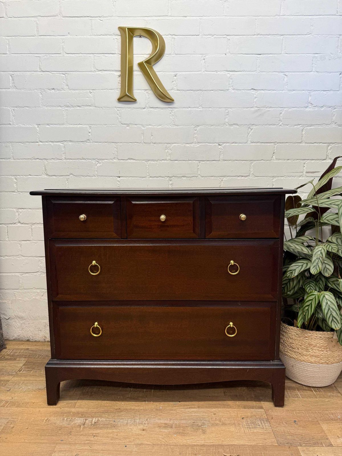 Stag Minstrel 3 Over 2 Chest Of Drawers – Original Mahogany Finish