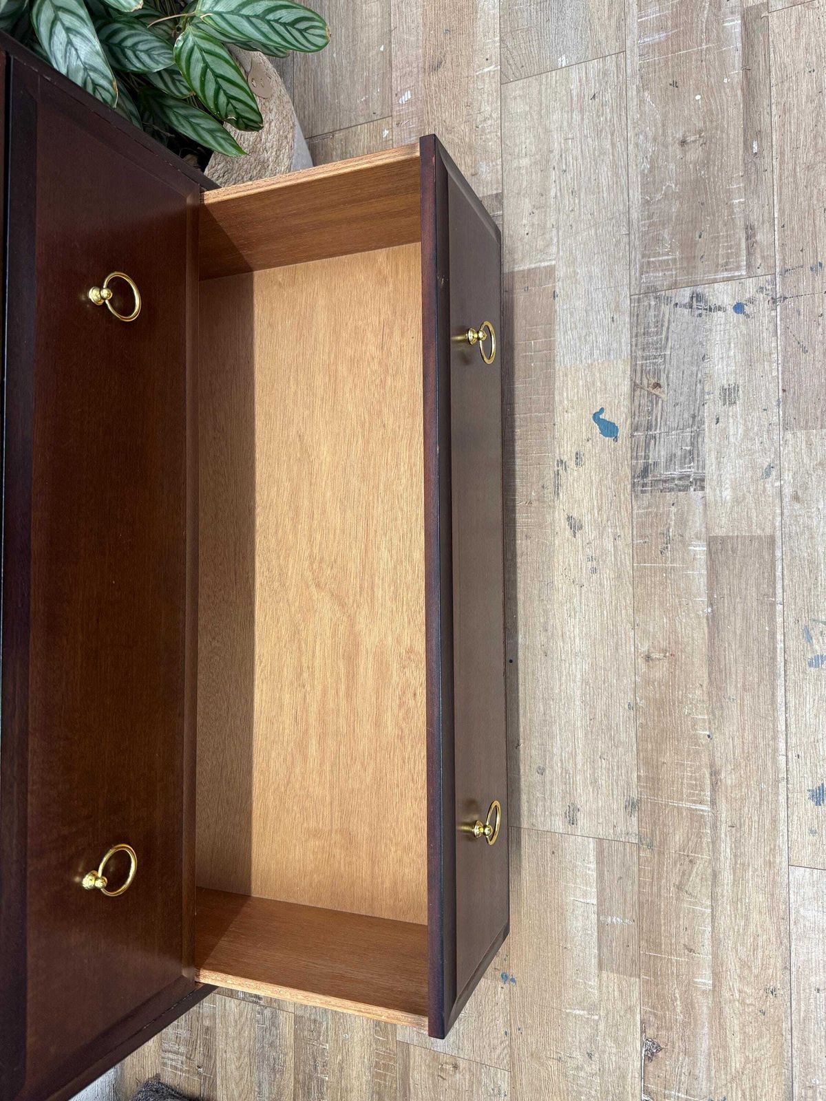 345.0 Stag Minstrel 3 Over 2 Chest Of Drawers – Original Mahogany Finish photo