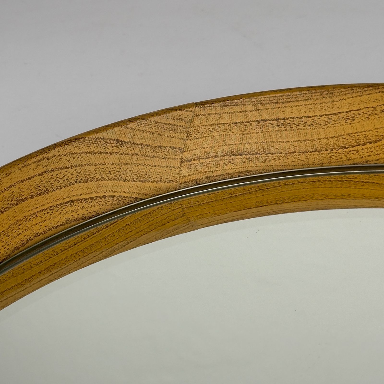 Mid-Century wandspiegel, Italië jaren 1960 photo vinterior