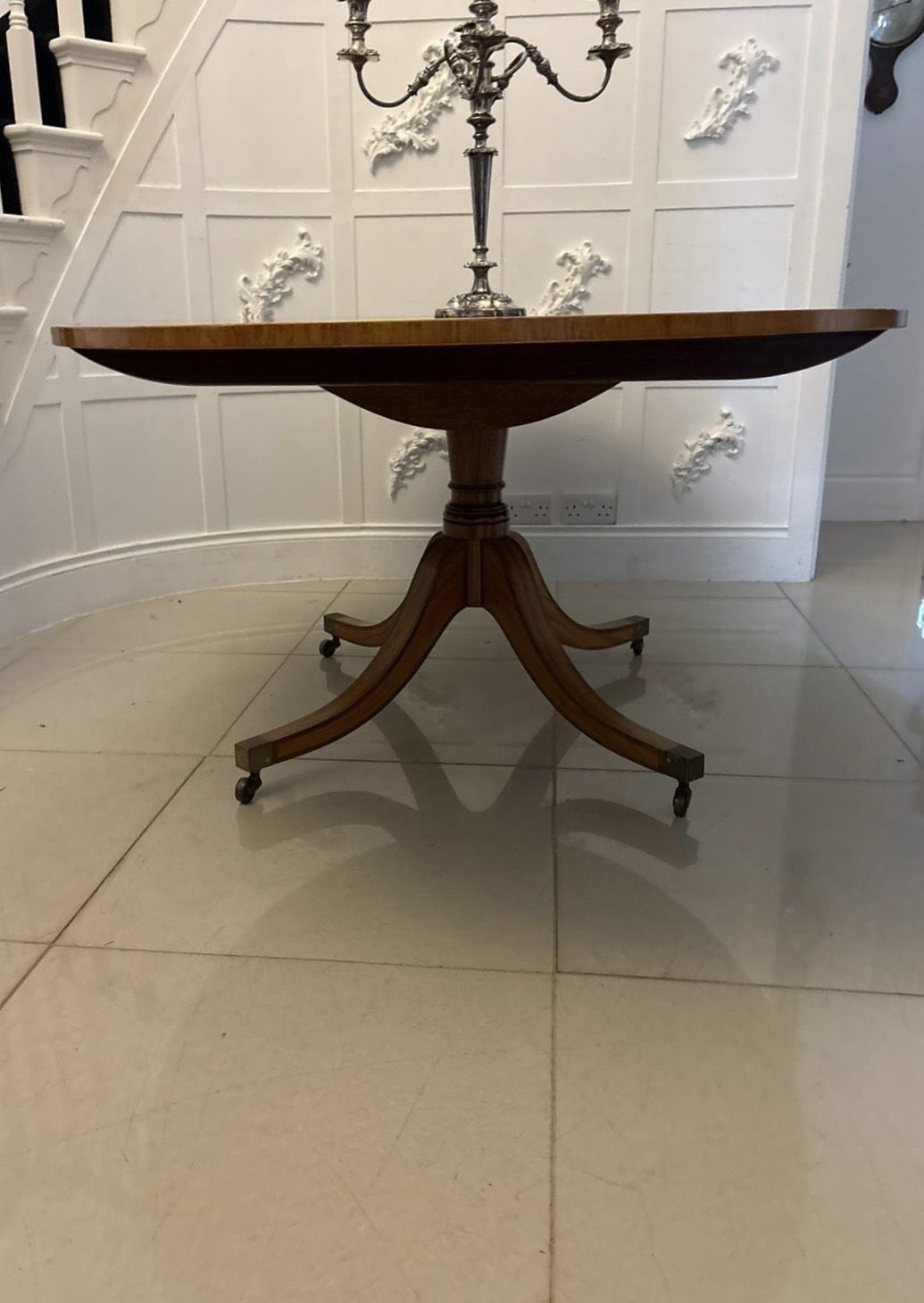 Antique Figured Mahogany Oval Dining Table Satinwood Crossbanded 8 Seater photo vinterior