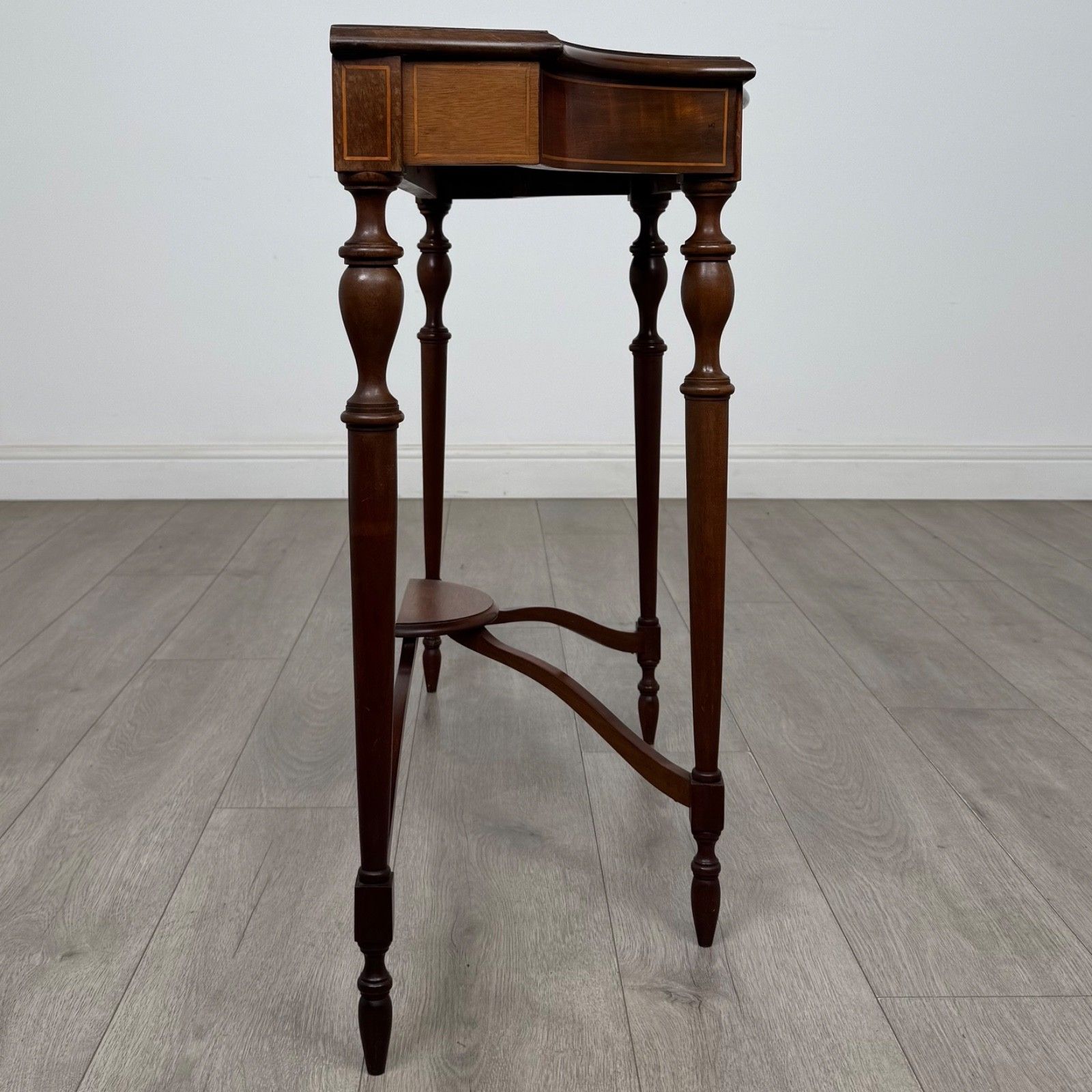 Antique 20th Century Serpentine Side Table In Mahogany ( Af 5646 ) photo buy