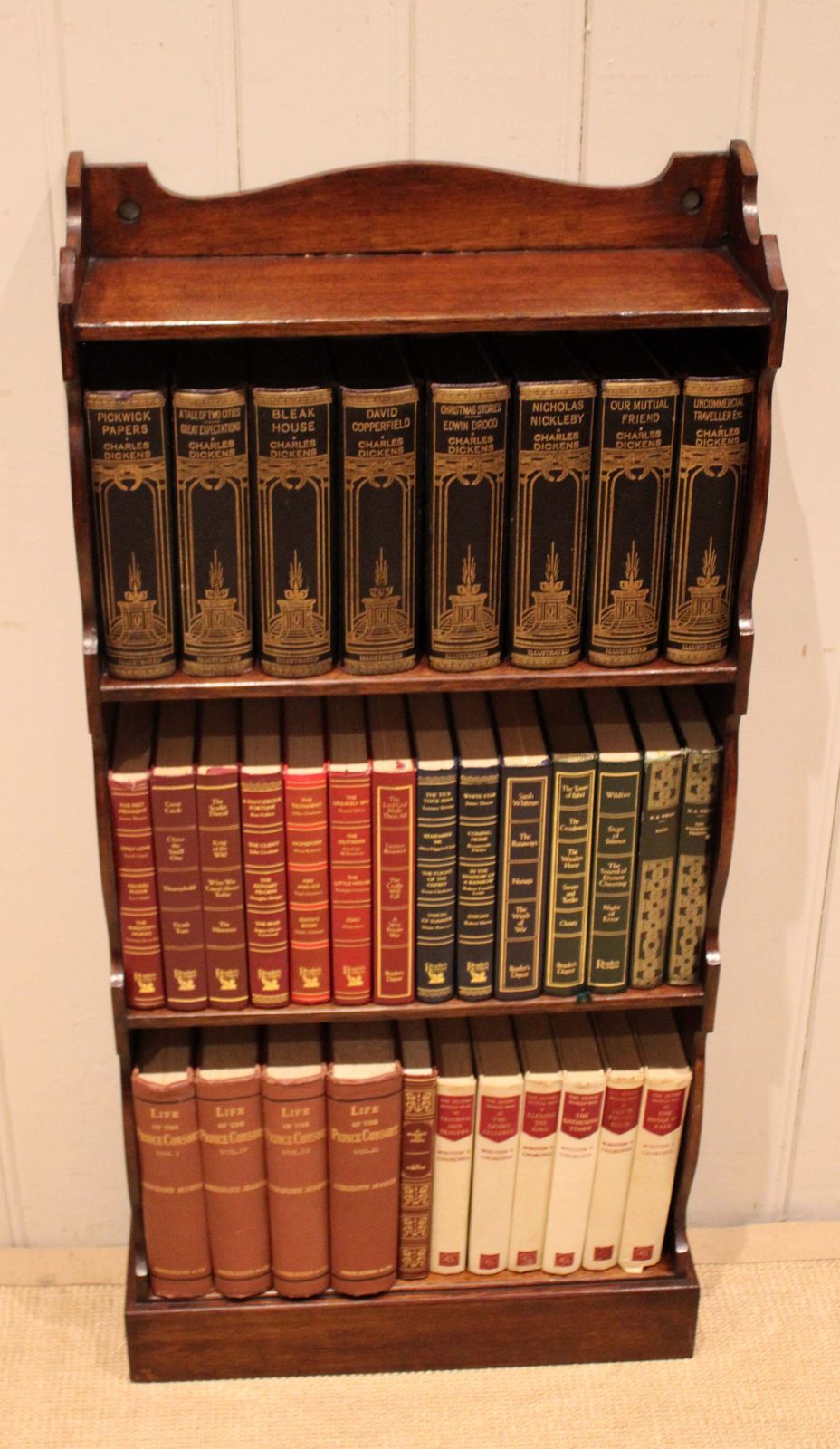 345.0 Small Oak Open Bookshelves, 1900s photo