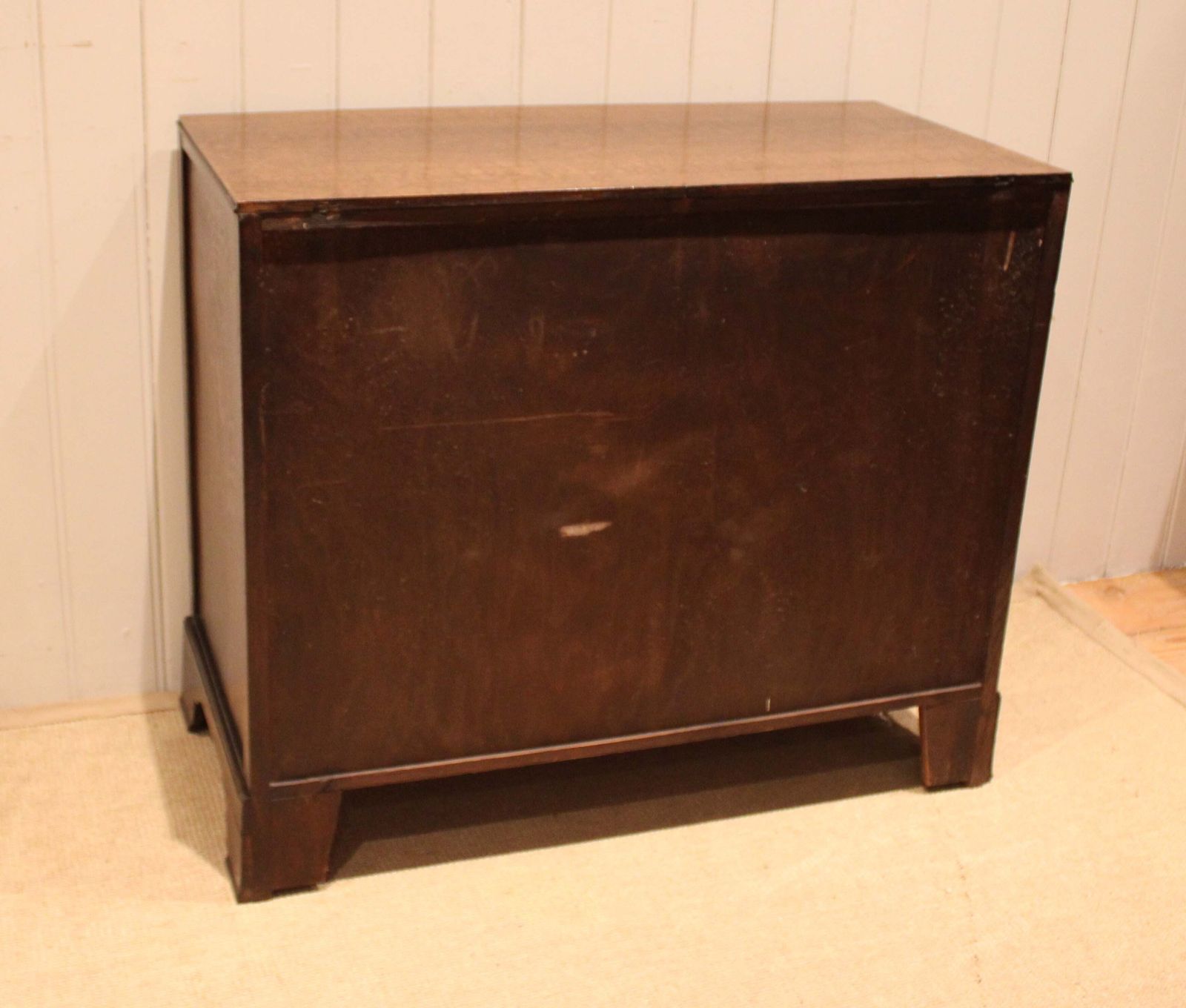 photo vinterior Early 20th Century Oak Chest Of Drawers
