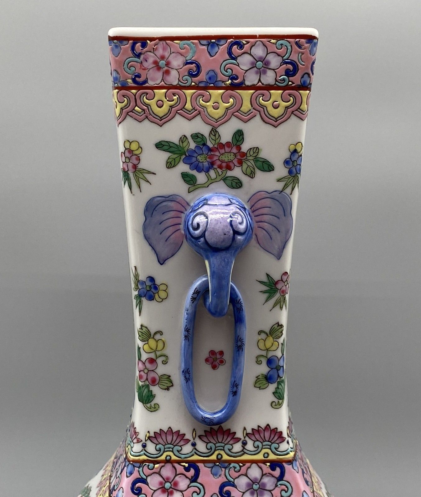 photo furniture Superb, Tall Pair Of Contemporary Chinese Famille Rose Elephant Vases