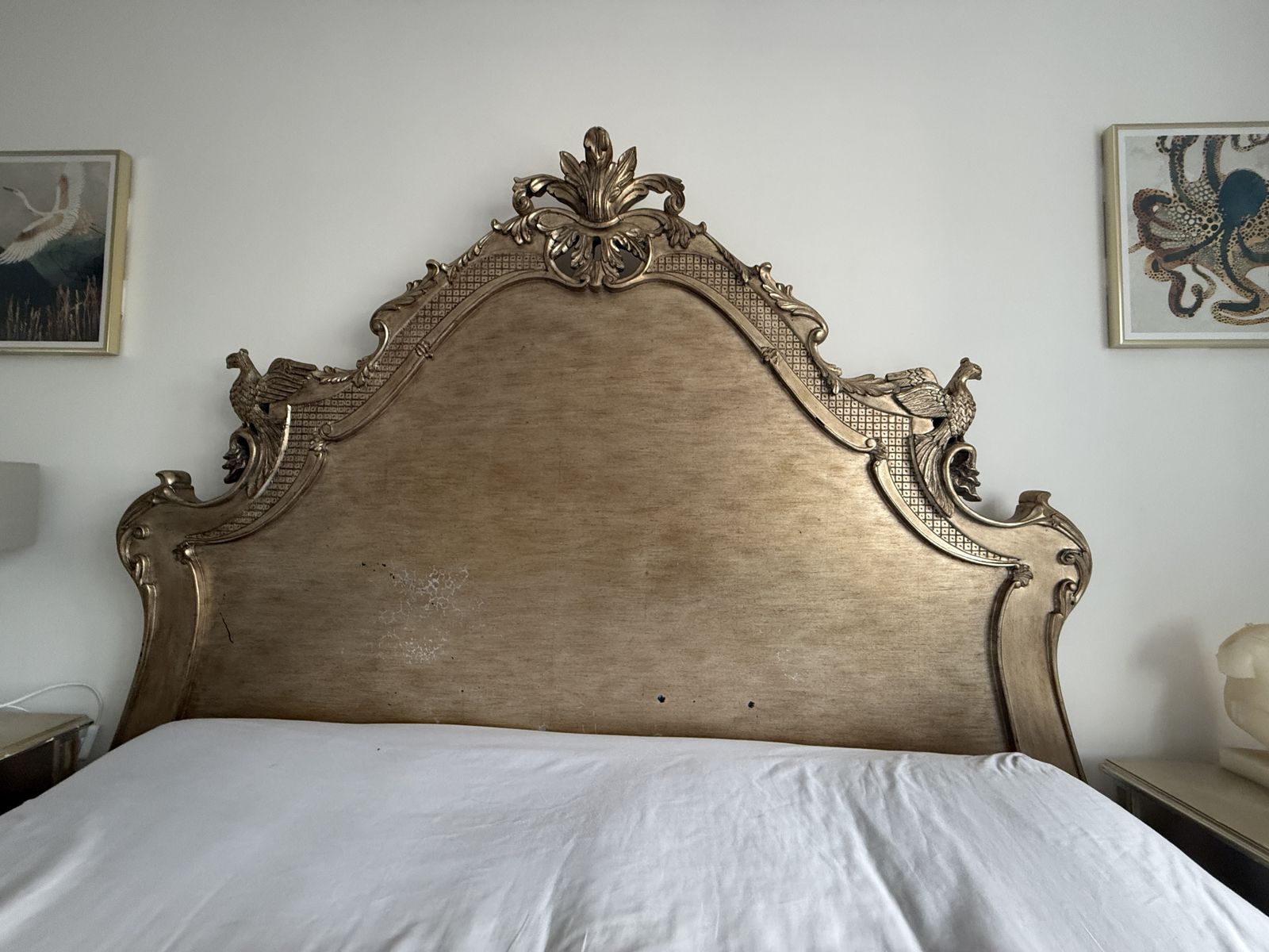 photo buy ‘ And So To Be D’versailles Leafed Super King Frame – Hand Carved Solid Wood French Style Bed