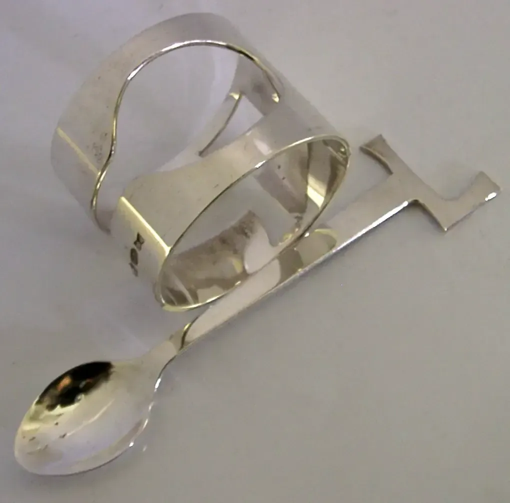 Heavy 71g 'L' Pierced Napkin Ring & 'L' Spoon Cut From It 2000 Superb Design photo for sale