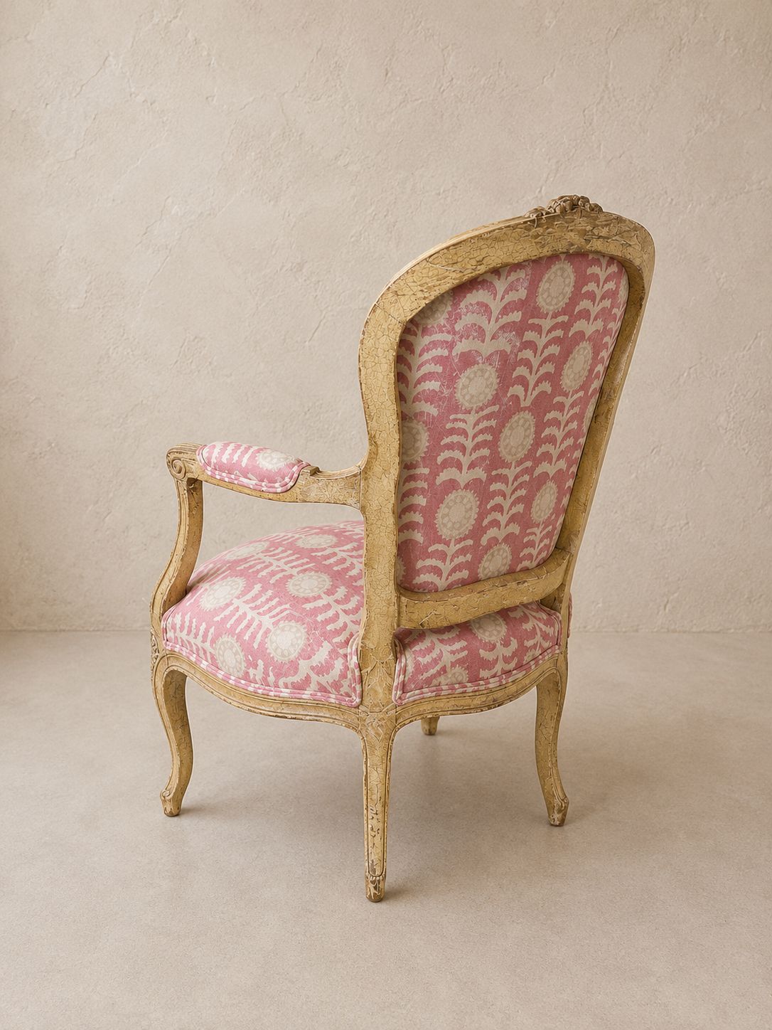 Pair Of Louis XVI Style Painted Fauteuils In Penny Morrison Killi Pink Linen photo for sale