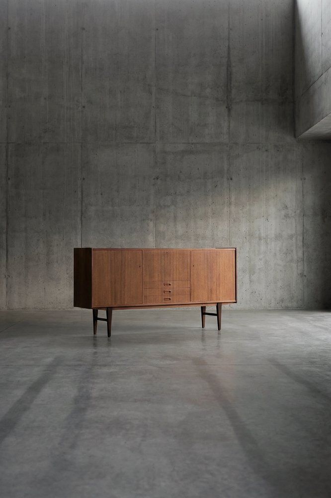 Mid-Century Scandinavian Modern Teakhouten Dressoir Met Lades, jaren 1960