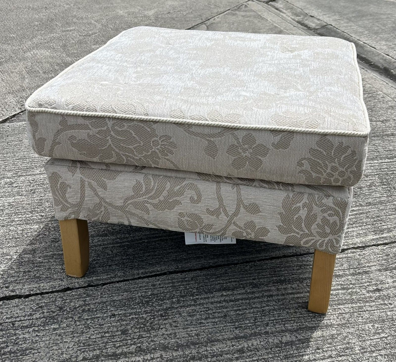 Furniture Ercol Palma Premier Footstool Pouffe In Pavina Beige Fabric photo
