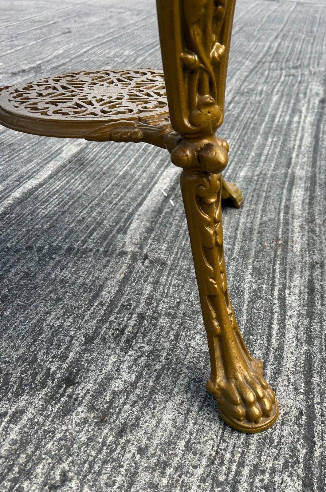 125.0 Antique Detailed Cast Iron Britannia Base Pub Tavern Table Original Gold Paint photo