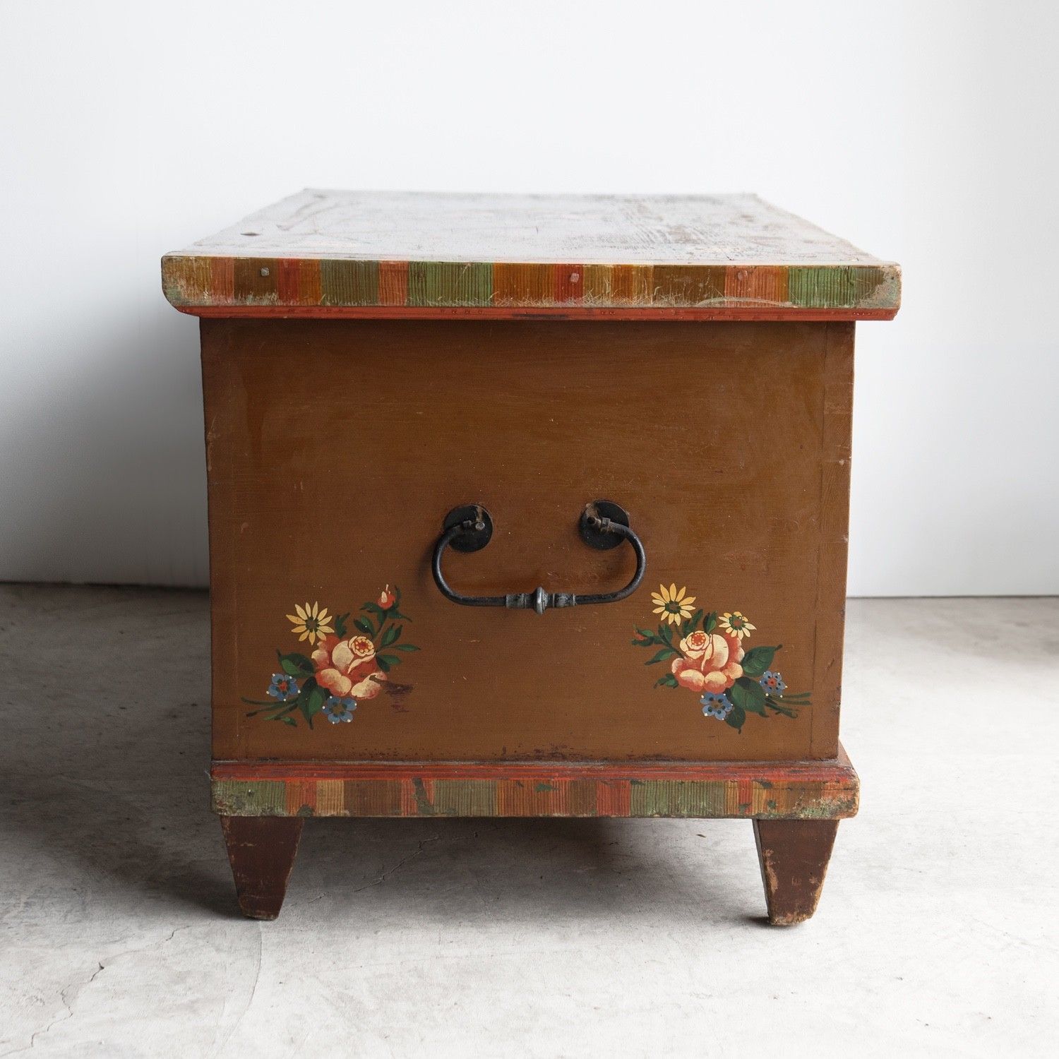 935.0 Antique Swedish Folk Art Marriage Chest Storage Box, Early 19th Century photo