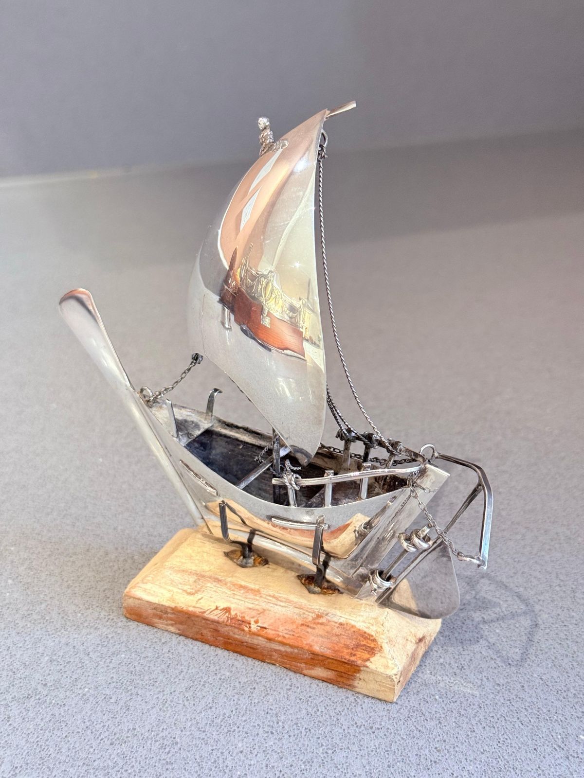 photo vinterior Vintage Silver Plated Sailing Ship Sculpture On Wooden Base, Nautical Décor