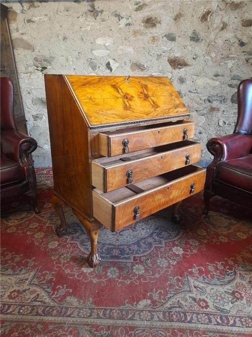 Vintage Burr Walnut Bureau. 0483 photo 340.0