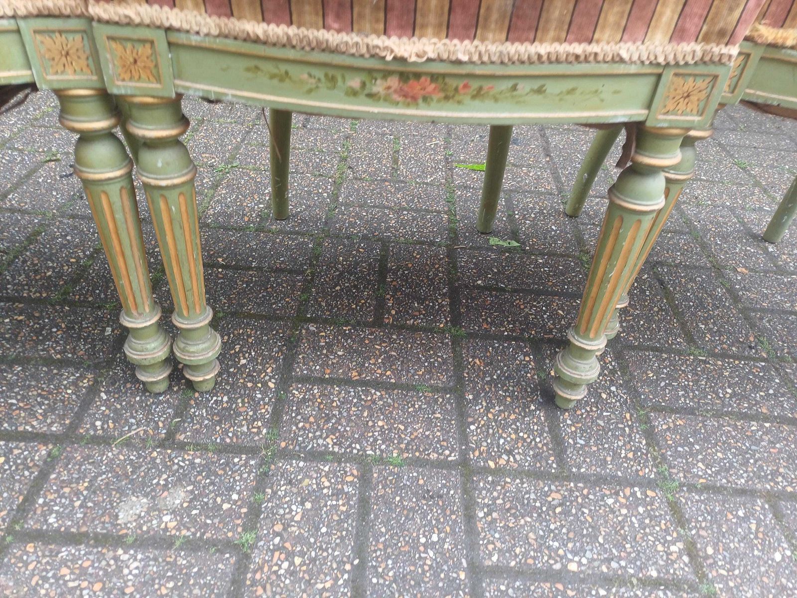 680.0 Detailed Set Of 4 French Victorian Painted Dining Chairs Original Velvet Upholstery Shabby Chic Floral Green photo