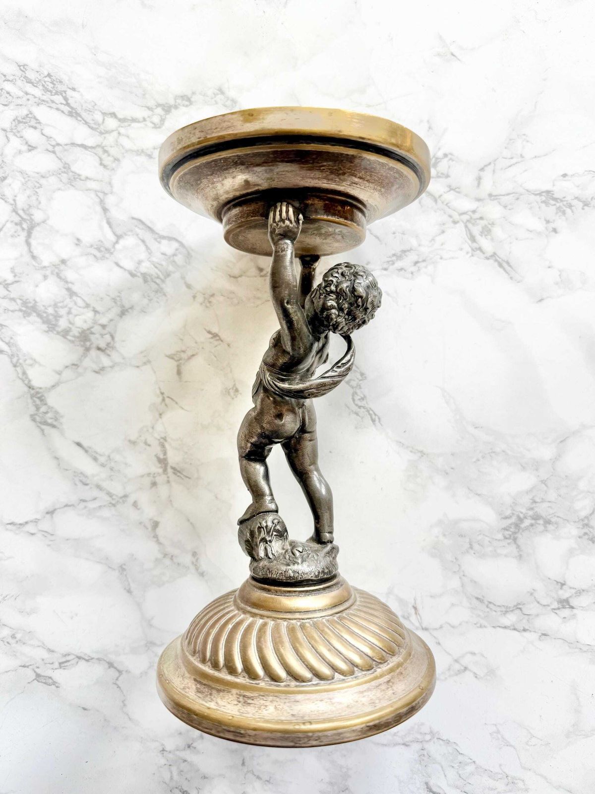 Antique Putto Sculpture Figurine Pedestal Stand Decorative Foot Grand Tour Cabinet Of Curiosity Display Top Table Decor Silver Bronze photo furniture