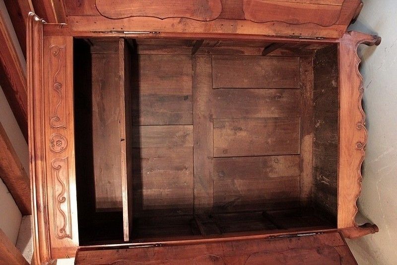 photo for sale Cabinet Louis XV Cherry 18th