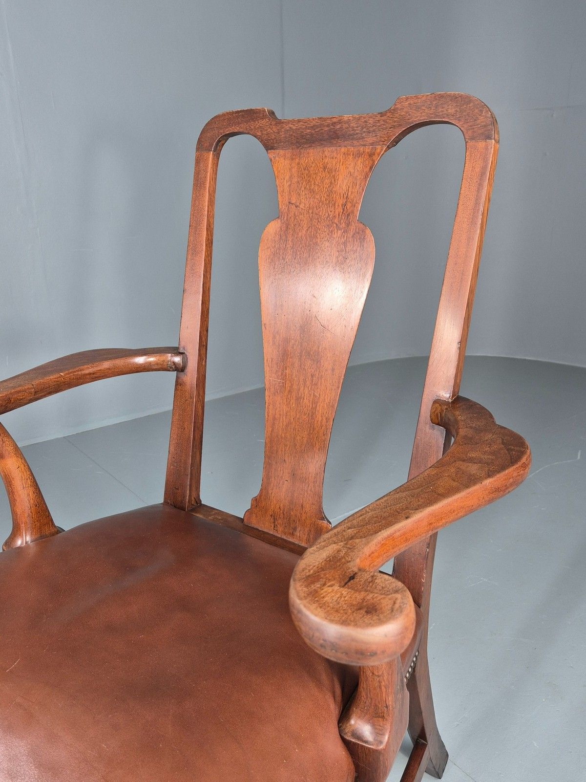 Antique Georgian Elbow Chair Mahogany Frame Leather Seat Splat Back Eb11933 photo 275.0
