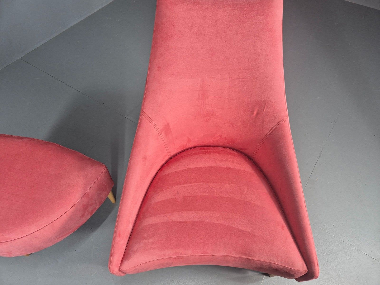 400.0 Vintage Silencio Chair And Footstool Pink Velvet Design Richard Ferrer  Eb11943 photo