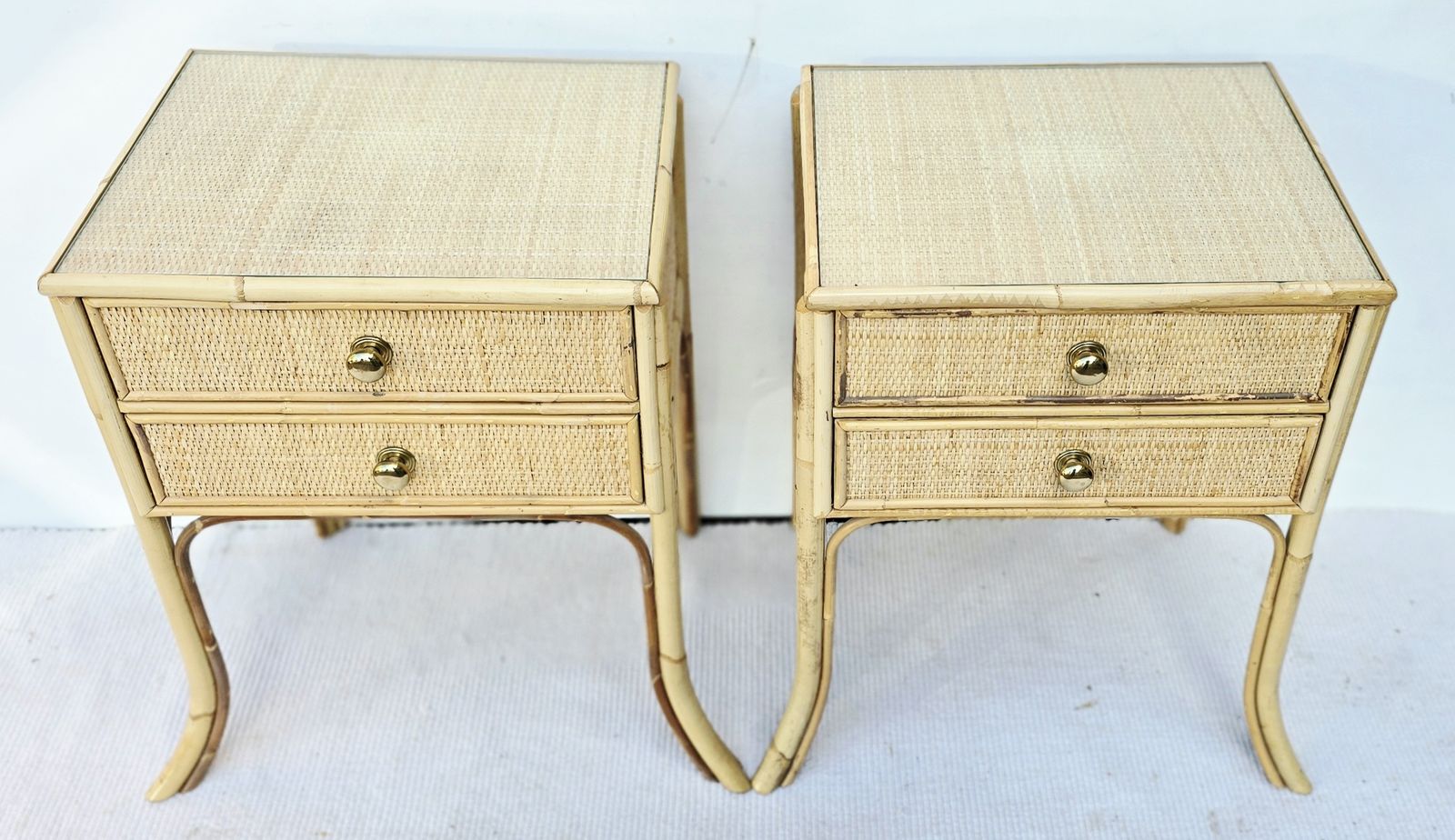 photo vintage A Mid Century Angraves Bamboo Bedroom Set Including Dressing Table