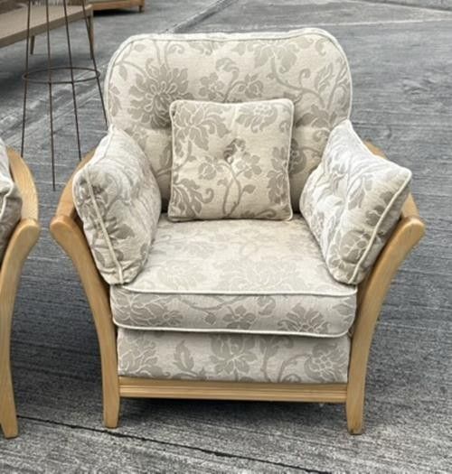 Ercol Blonde Light Ash Palma Pair Of Armchairs Lounge Chairs Pavina Beige Fabric photo Furniture