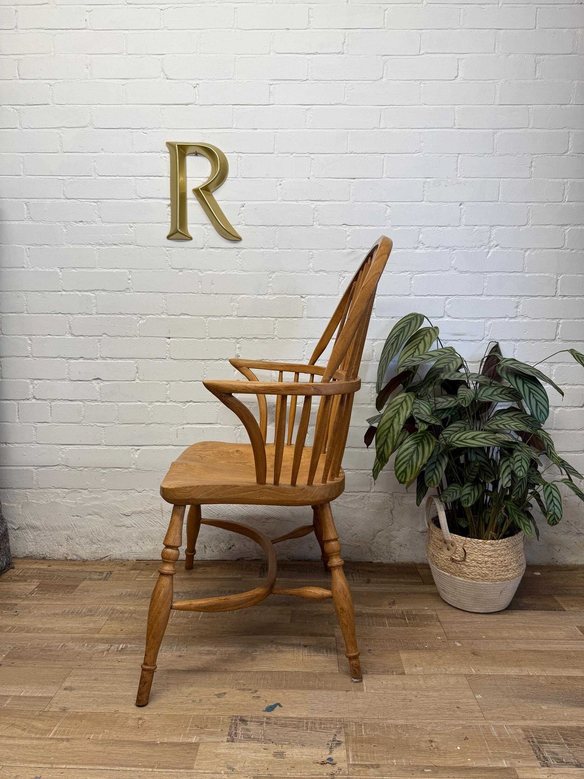 Antique English Windsor Armchair In Elm & Ash photo vinterior